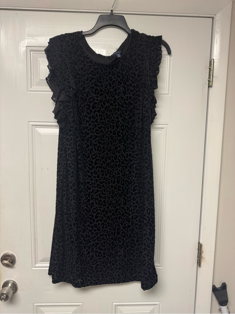 Tommy Hilfiger Black Velvet Animal-Print Ruffle Sleeve Dress